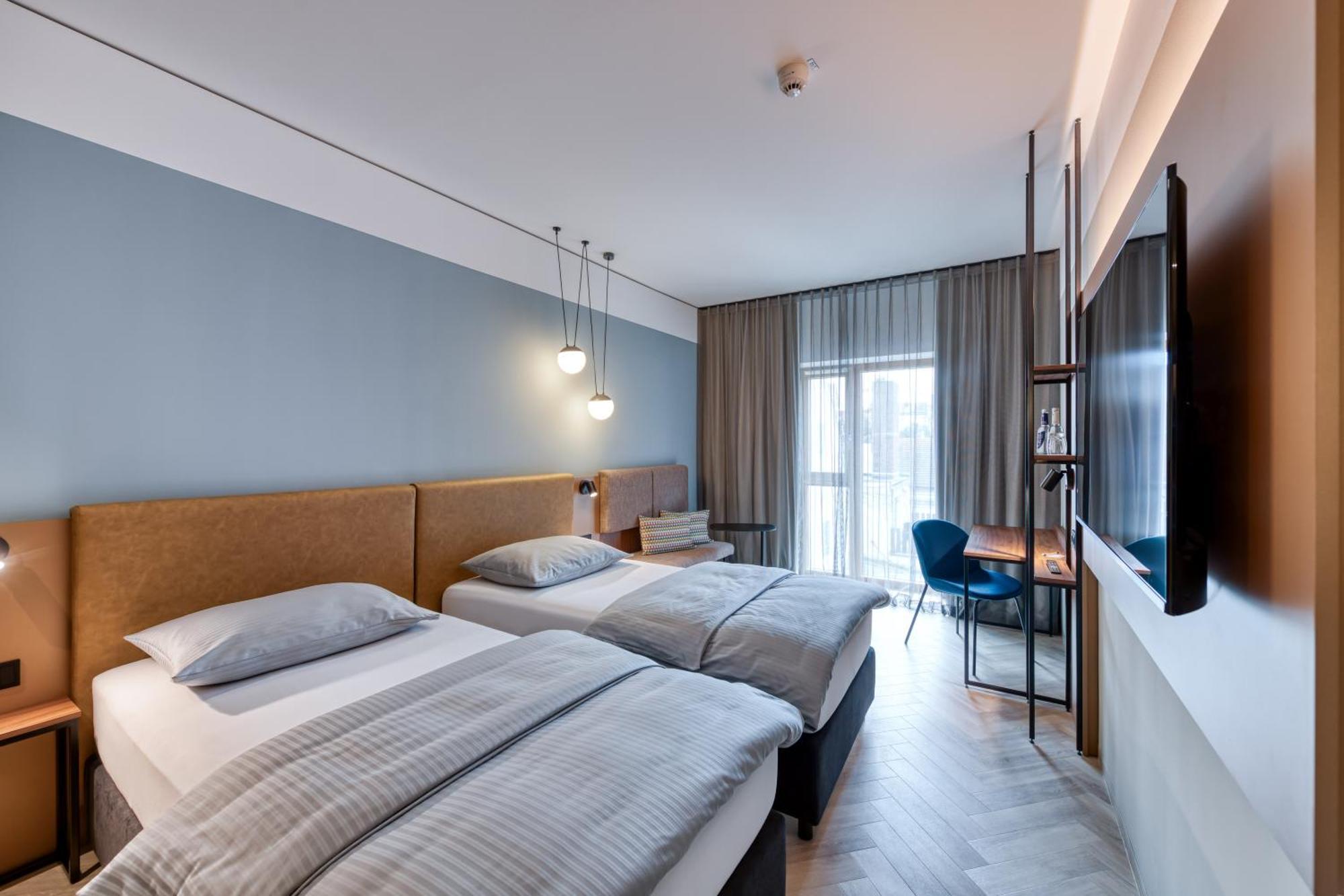 Stadthotel Neumarkt Mitte Ноймаркт  Экстерьер фото